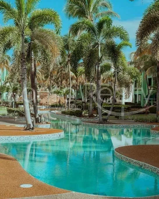 Loiza3 Bed 2 Bath 2 Parking 5 Poolsアパートメント プエルトリコ